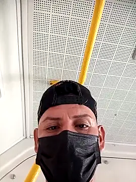 juunioreest online show from 11-26-25, 04:41