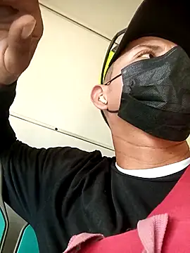 juunioreest online show from 12-04-25, 09:01