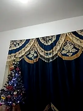 noah77  online show from 11-28-25, 02:36