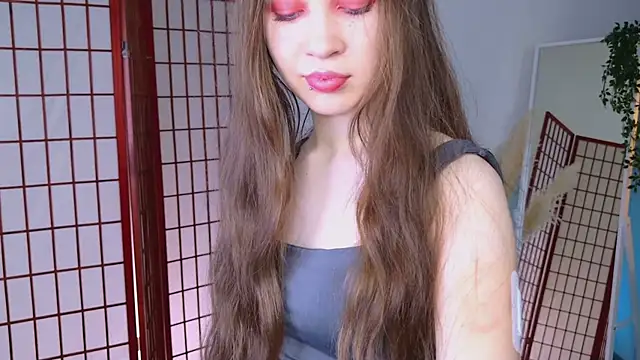 SilentLily online show from 12-14-25, 09:08