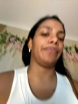 ArielleMillerr- online show from 12-17-25, 05:52