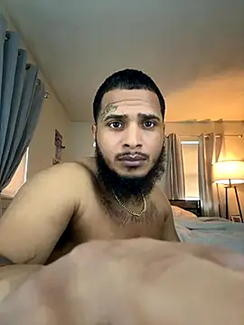 lovebelowyou online show from 11-20-25, 02:39