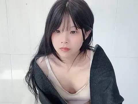 bunny-- online show from 11-28-25, 04:48