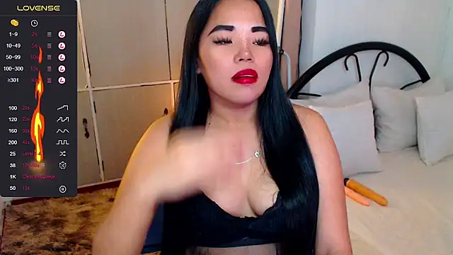 SquirtyLillyx online show from 11-20-25, 02:34