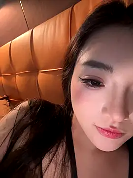 Snapshot of mammam520 chatting on 11-25-25, 02:17 mammam520 online show from 11-25-25, 02:17