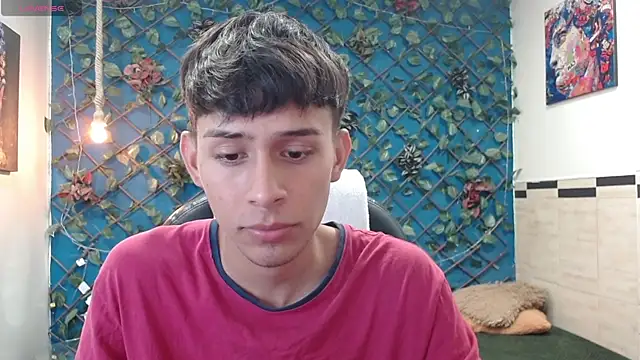 DraxBlade09 online show from 12-17-25, 07:53