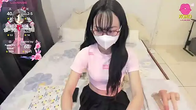 Snapshot of Teahyee chatting on 02-02-26, 04:38 Teahyee online show from 02-02-26, 04:38