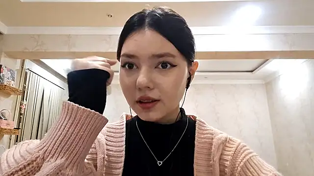 CorinneKindregans online show from 11-22-25, 03:55