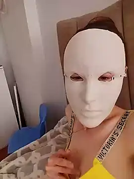 alalora09 online show from 11-25-25, 12:38