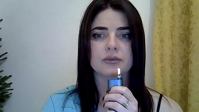 Snapshot of Darkroseq chatting on 12-04-25, 07:55 Darkroseq online show from 12-04-25, 07:55