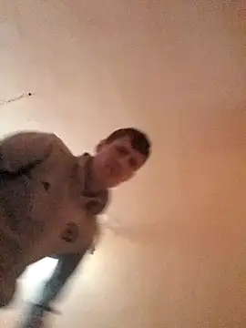 Snapshot of uiuftyrrtydre chatting on 11-19-25, 04:56 uiuftyrrtydre online show from 11-19-25, 04:56