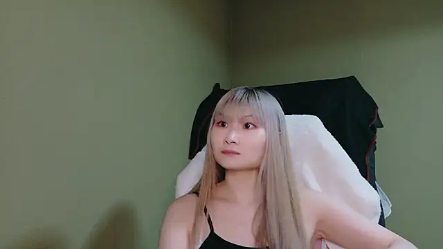 Snapshot of miyu0003 chatting on 03-02-26, 01:51 miyu0003 online show from 03-02-26, 01:51