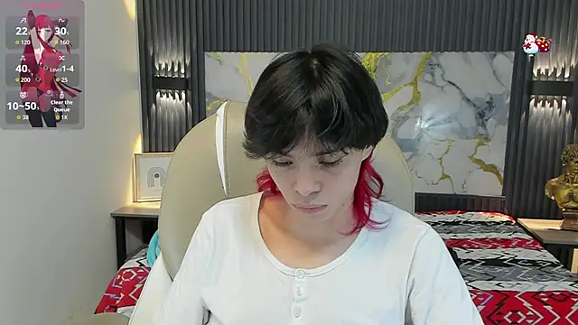 Sylasfrost online show from 12-17-25, 07:42