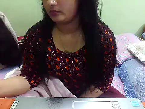 TwinRose2000 online show from 01-11-26, 02:33