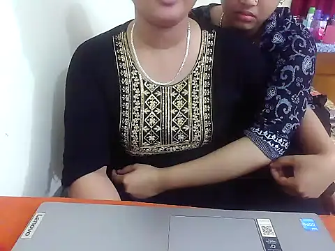 TwinRose2000 online show from 02-17-26, 02:35