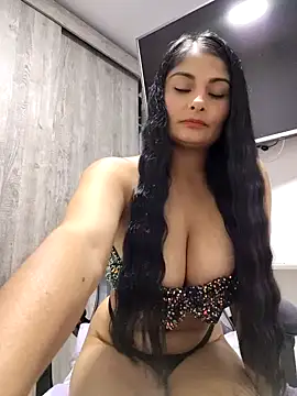 Laia torres1 online show from 02-16-26, 02:51