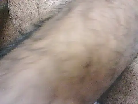 Snapshot of blue_roy chatting on 12-22-25, 05:43 blue roy online show from 12-22-25, 05:43