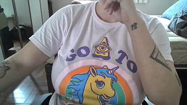 xxxluana online show from 02-02-26, 01:10