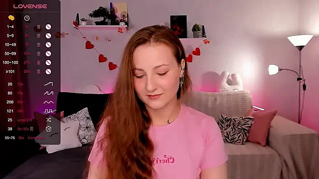 velvet cherry  online show from 11-22-25, 08:46