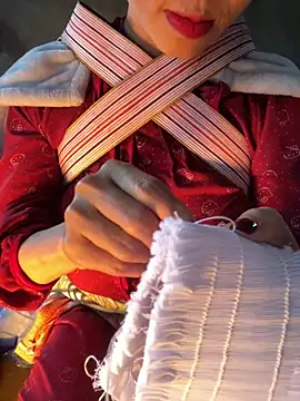 Sussan333 online show from 11-20-25, 04:45