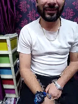 Cute Lucky online show from 01-07-26, 10:01