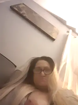 ccrider69  online show from 11-19-25, 11:21