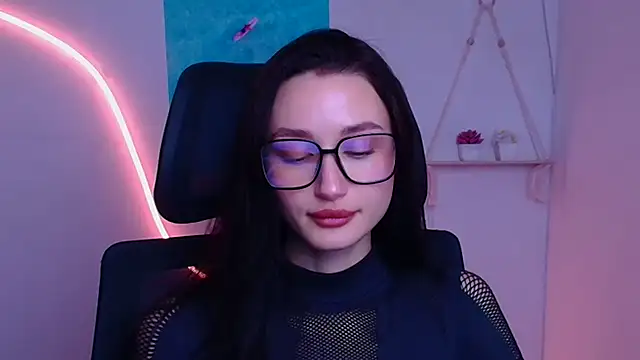 Snapshot of Stella_XO chatting on 12-18-25, 06:41 Stella XO online show from 12-18-25, 06:41