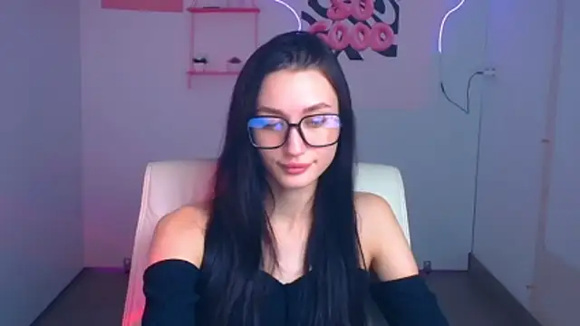 Snapshot of Stella_XO chatting on 01-09-26, 06:38 Stella XO online show from 01-09-26, 06:38