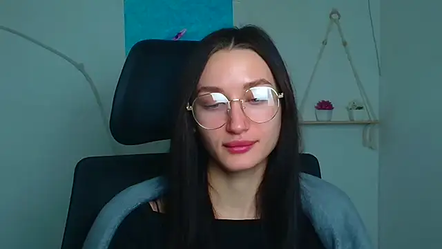 Snapshot of Stella_XO chatting on 02-19-26, 06:31 Stella XO online show from 02-19-26, 06:31