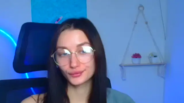 Snapshot of Stella_XO chatting on 02-20-26, 06:48 Stella XO online show from 02-20-26, 06:48