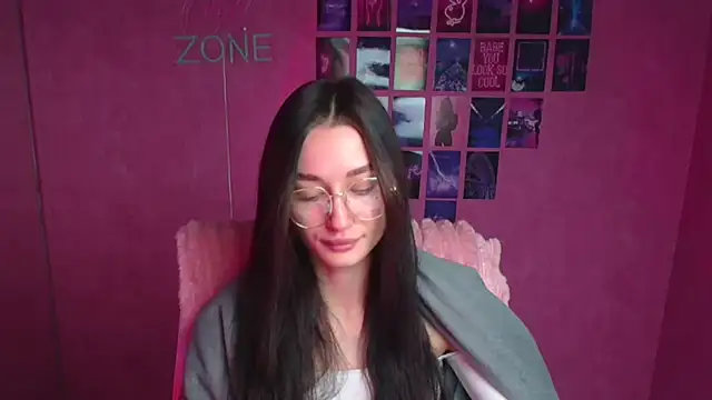 Snapshot of Stella_XO chatting on 02-24-26, 06:11 Stella XO online show from 02-24-26, 06:11