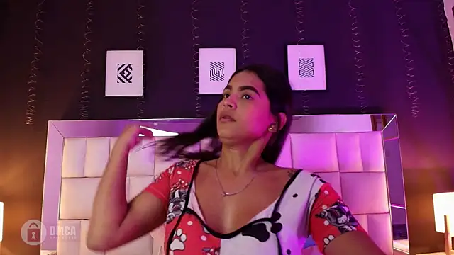 liana allen online show from 11-19-25, 02:28