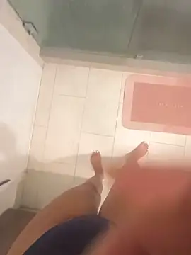 Maia0823 online show from 11-19-25, 05:35