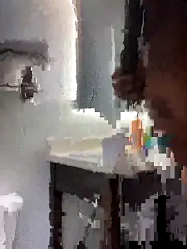 FreakiiNikki 26 online show from 11-20-25, 10:53