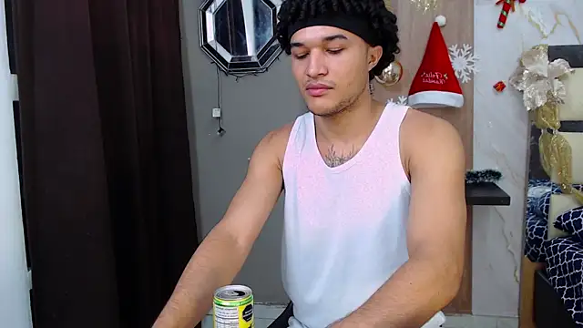 sweett love  online show from 12-22-25, 03:14