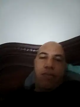 Carajito16 online show from 12-18-25, 01:17