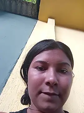 scarlet mia online show from 11-19-25, 09:37