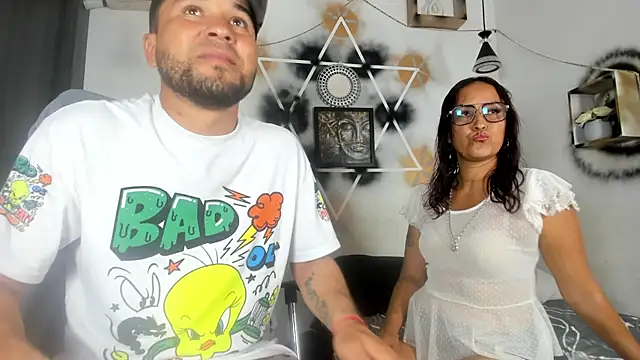 StephaniaAndRandy online show from 11-30-25, 05:50