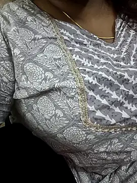 mamtha-tamil online show from 11-21-25, 02:05