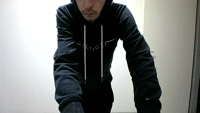 kefke159 online show from 01-08-26, 04:31