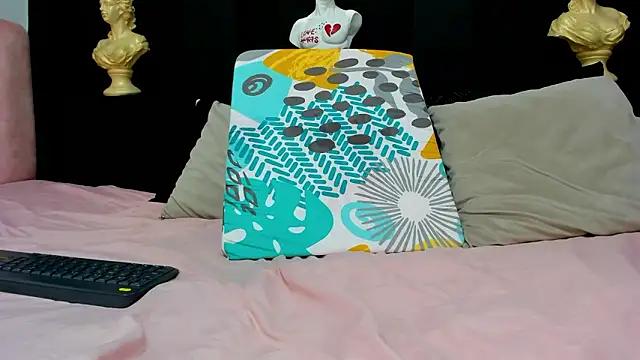 selenaflamemj online show from 02-14-26, 06:37