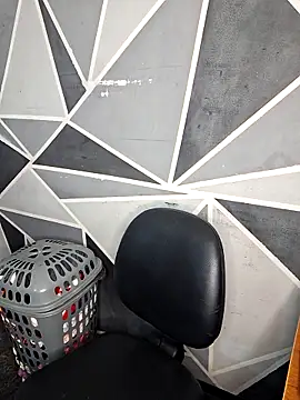 Snapshot of megan_NL chatting on 02-05-26, 01:10 megan NL online show from 02-05-26, 01:10