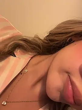 saliha pinky  online show from 01-14-26, 12:05