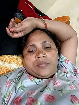 luxneha online show from 11-20-25, 07:41