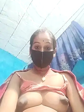 Snapshot of Nandani-758 chatting on 02-03-26, 11:43 Nandani-758 online show from 02-03-26, 11:43