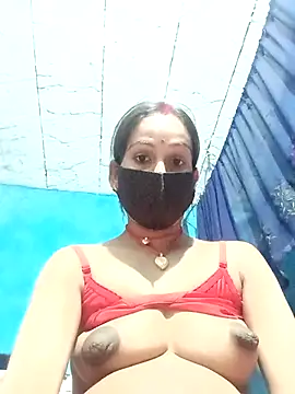 Snapshot of Nandani-758 chatting on 02-25-26, 02:37 Nandani-758 online show from 02-25-26, 02:37