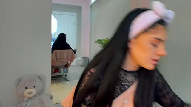 SerennaNoir online show from 02-04-26, 08:14