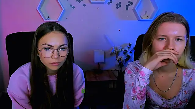 Snapshot of misa_angel chatting on 11-23-25, 10:15 misa angel online show from 11-23-25, 10:15