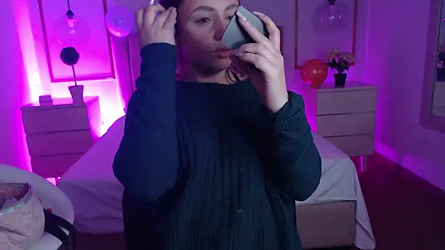 Alice Sinclair  online show from 11-26-25, 12:39