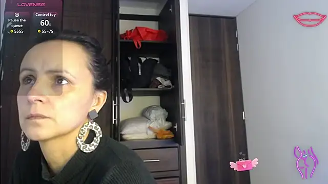 Juliana  lx online show from 12-20-25, 01:18